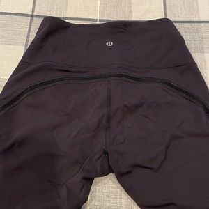 Lululemon size 8 black pants